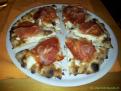 Pizza Culatello di Zibello, robiola e stracchinato di mucca bio